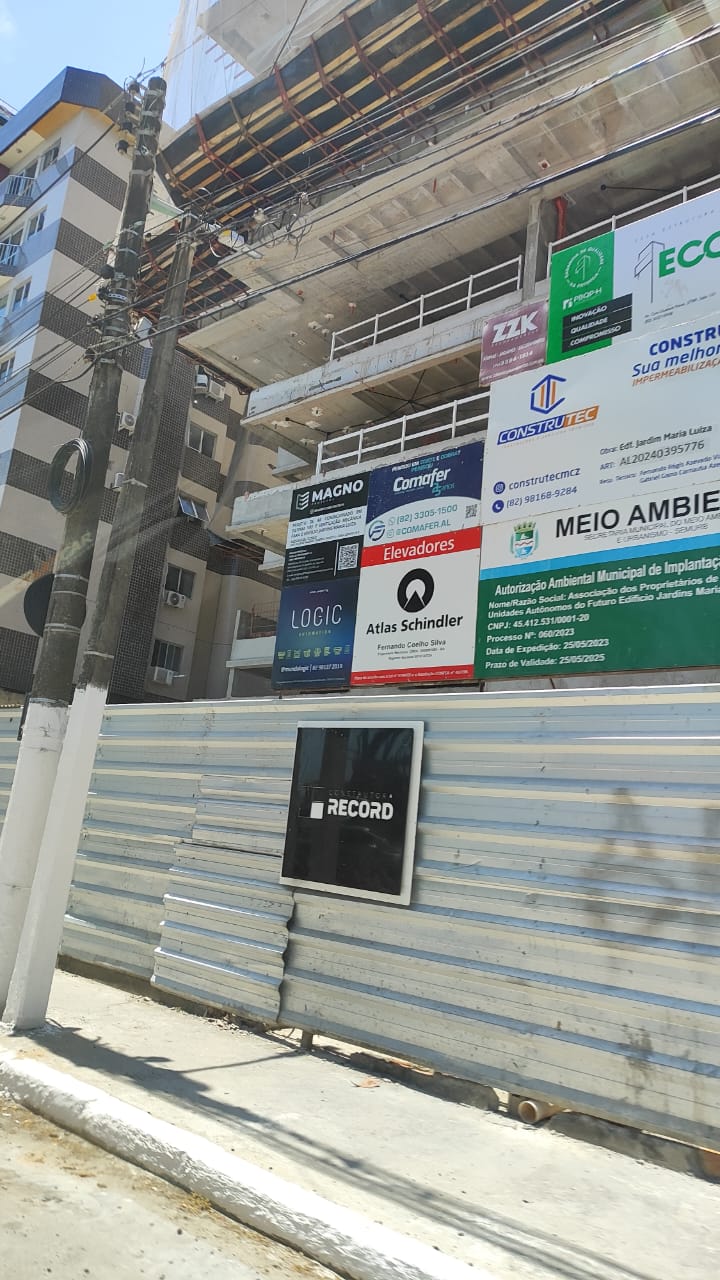 Obra do Residencial Jardins Maria Luiza em execução